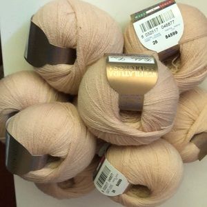 Filatura di Crosa Nirvana superwask mercerized extrafine merino wool yarn